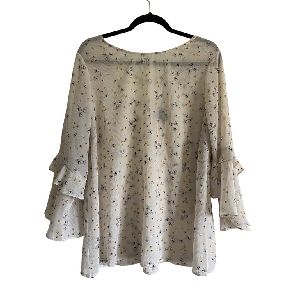Torrid Size 2XL Floral Print Chiffon Ruffle Bell Sleeve Blouse Ivory Strappy